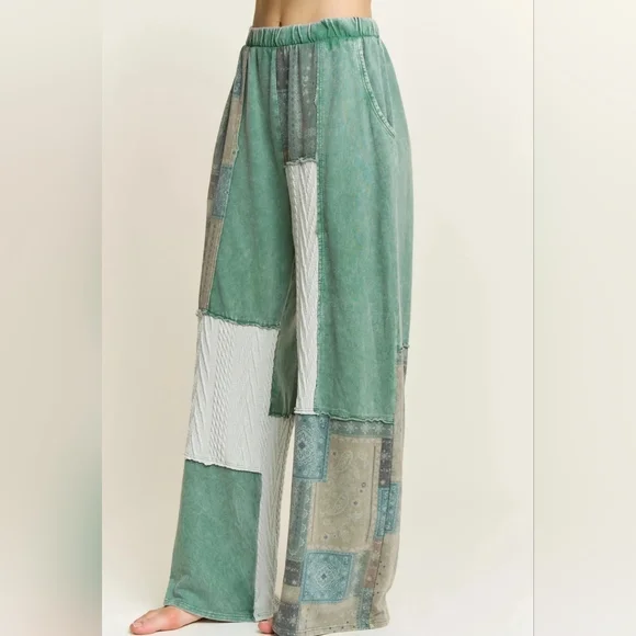 #1057 J Her Mineral Washed Bandana Patchwork + Sweater Pant SET - Picture 9 of 10